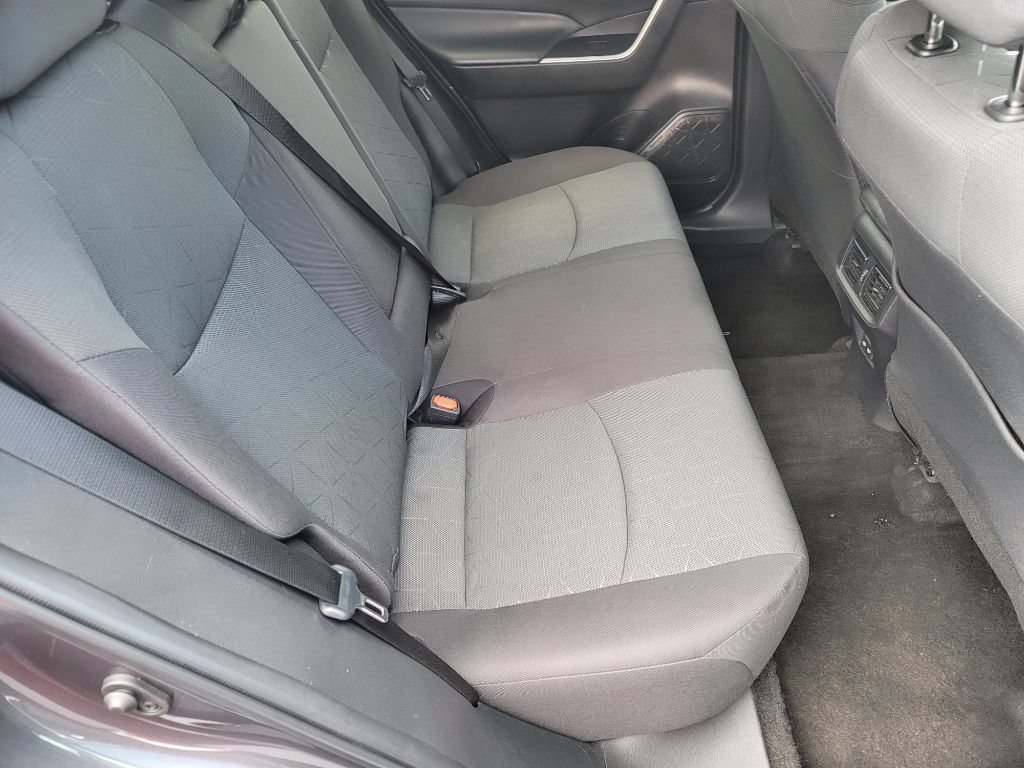 Used 2017 Toyota RAV4 Limited w/ Advanced Technology Package AWD/4WD image 9