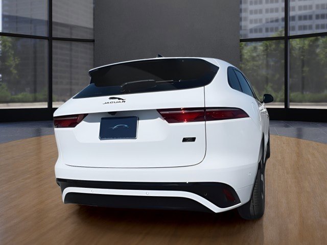 New 2026 Jaguar F-PACE R-Dynamic S AWD/4WD image 8