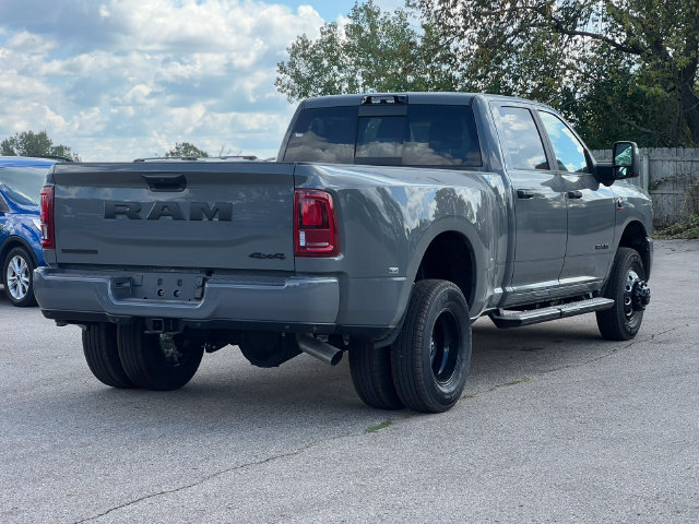 New 2027 RAM 3500 Big Horn AWD/4WD image 38