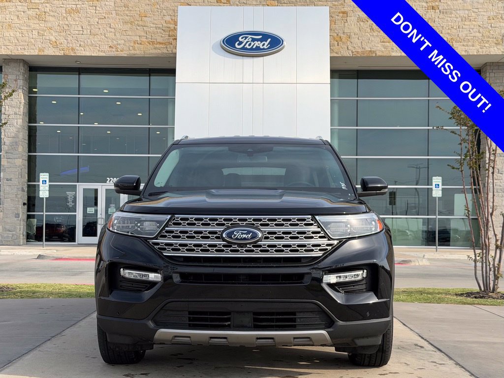 Used 2023 Ford Explorer Limited w/ Hybrid Equipment Group 310A AWD/4WD image 2