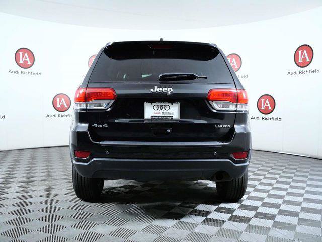 Used 2016 Jeep Grand Cherokee Laredo AWD/4WD image 7