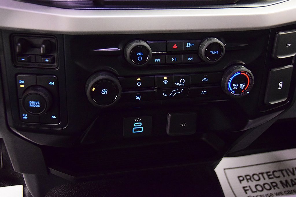 New 2026 Ford F250 XL w/ XL Chrome Package image 26