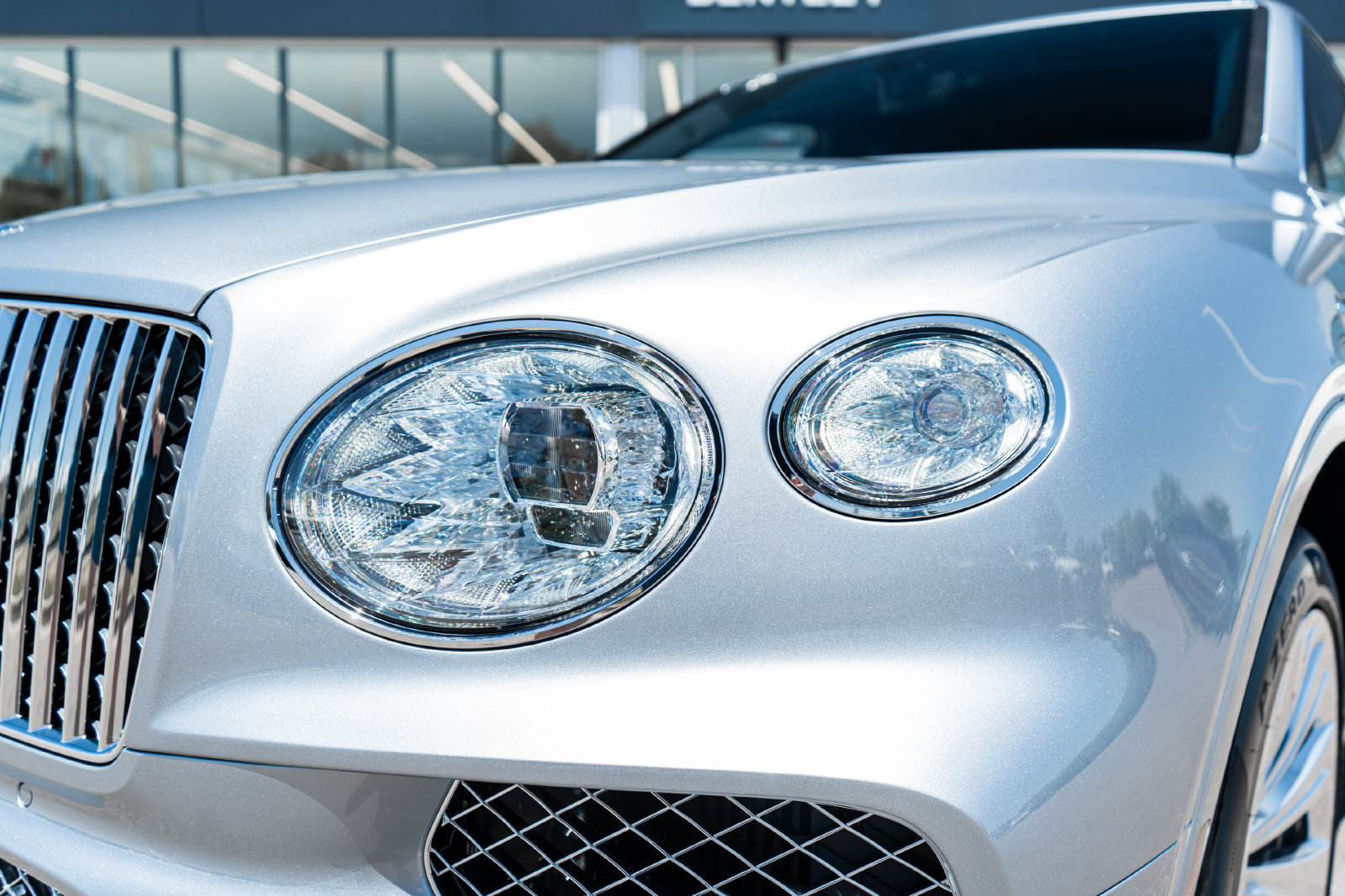 New 2026 Bentley Bentayga Extended Wheelbase AWD/4WD image 23