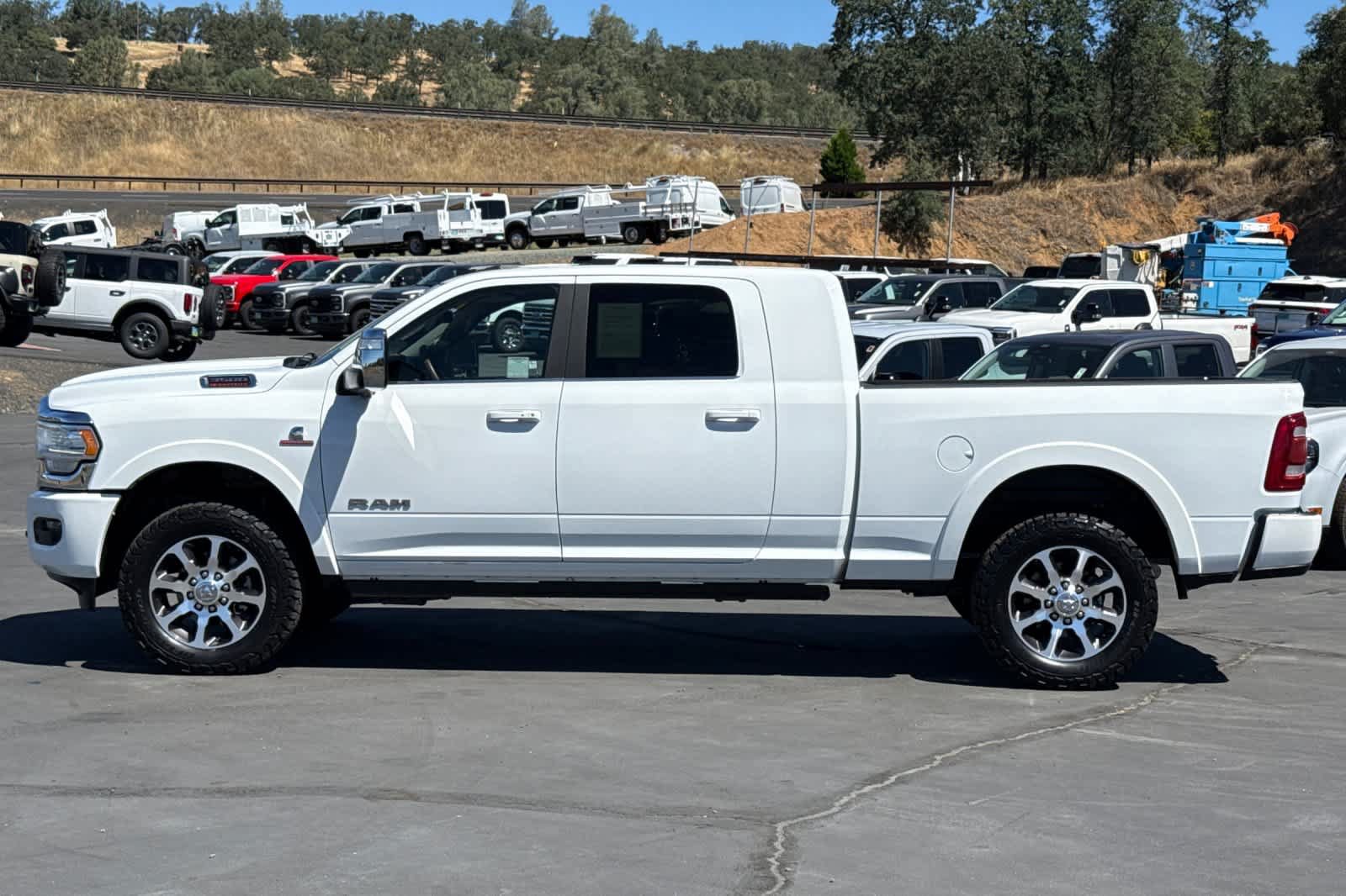 Used 2023 RAM 3500 Limited AWD/4WD image 7