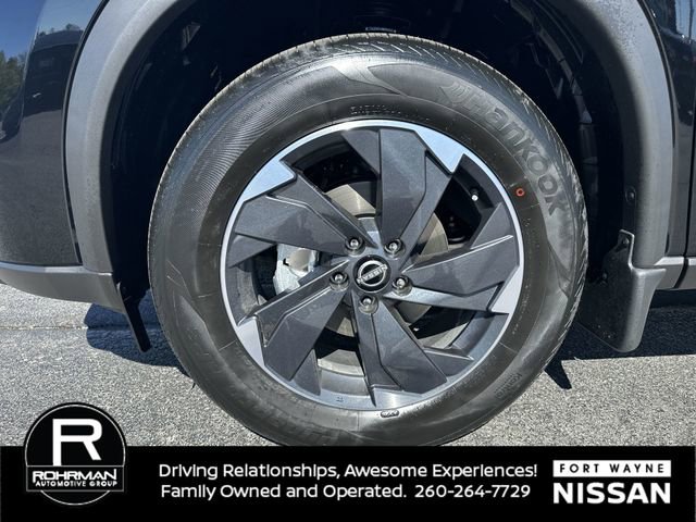 New 2026 Nissan Rogue SV image 8
