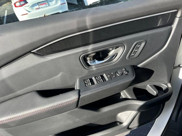 New 2025 Honda Pilot Black Edition image 10