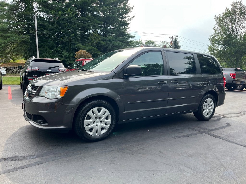 Used 2017 Dodge Grand Caravan SE w/ Power Window Group