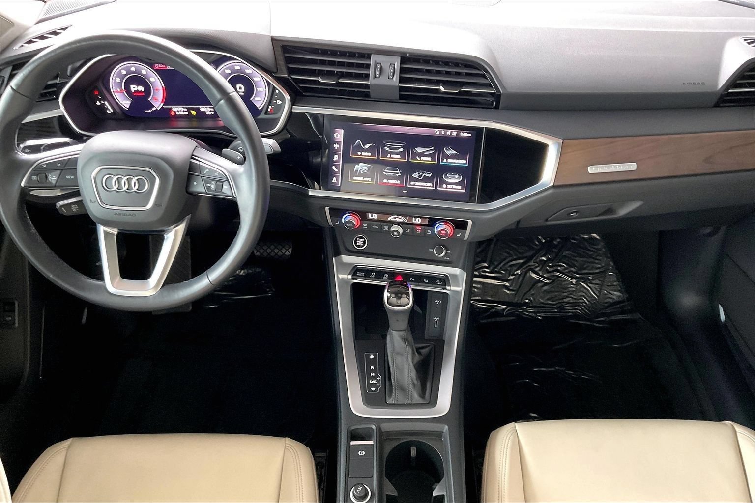 Used 2021 Audi Q3 2.0T Premium Plus AWD/4WD image 7