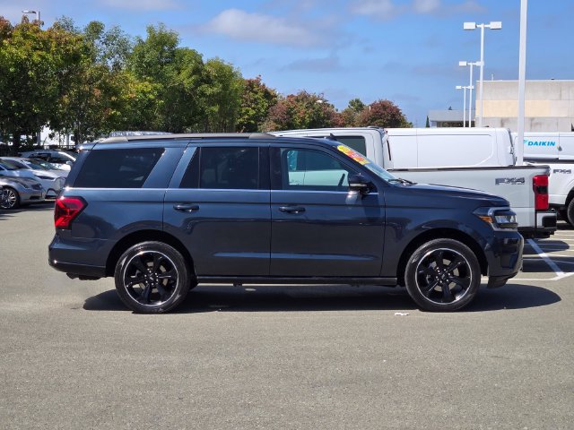 Certified 2023 Ford Expedition Limited AWD/4WD image 7