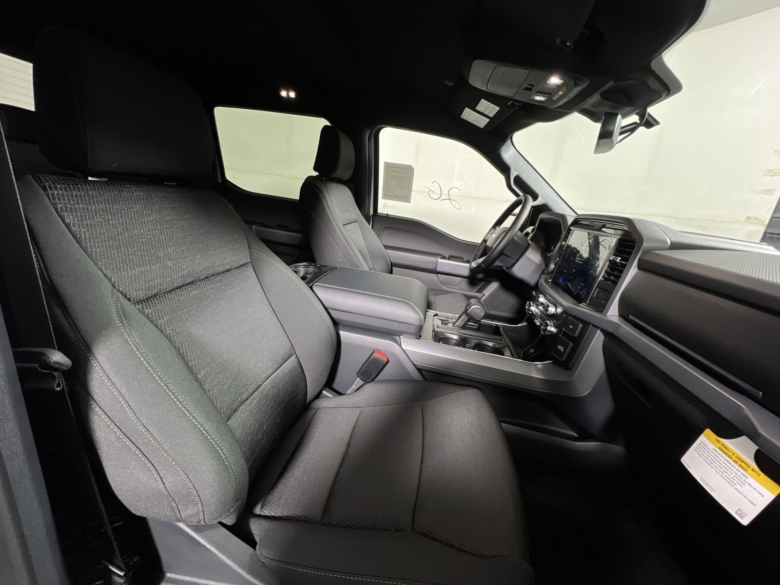 New 2026 Ford F150 XLT w/ Equipment Group 302A MID AWD/4WD image 25