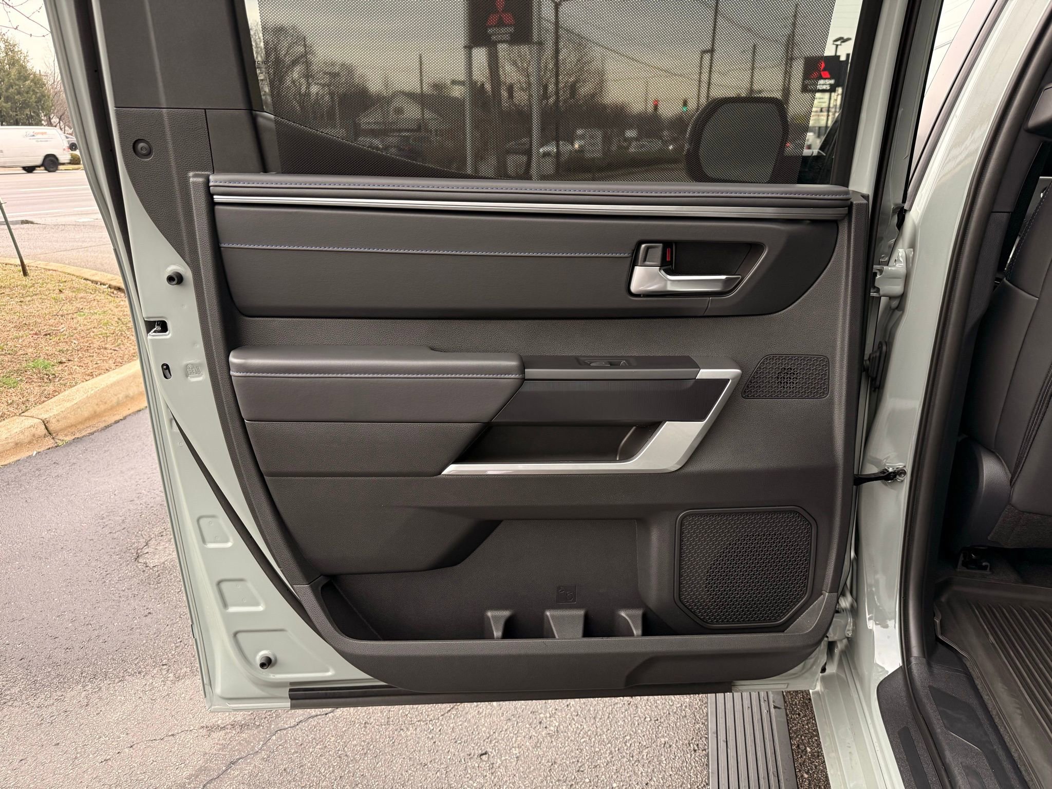 Used 2025 Toyota Tundra Platinum image 43