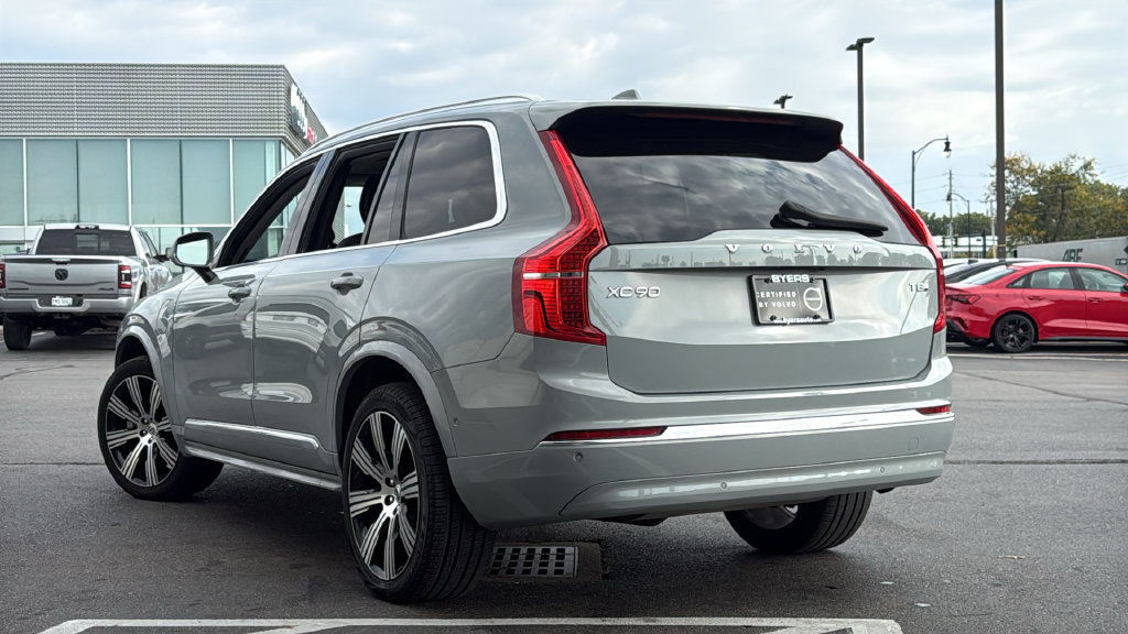 Used 2025 Volvo XC90 T8 Plus AWD/4WD image 5
