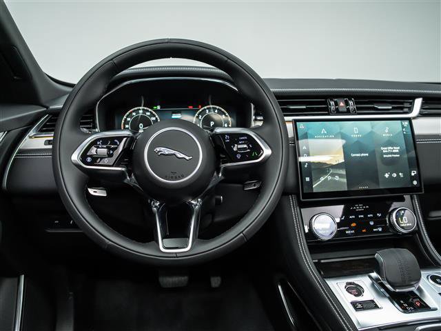 New 2025 Jaguar F-PACE R-Dynamic S AWD/4WD image 20