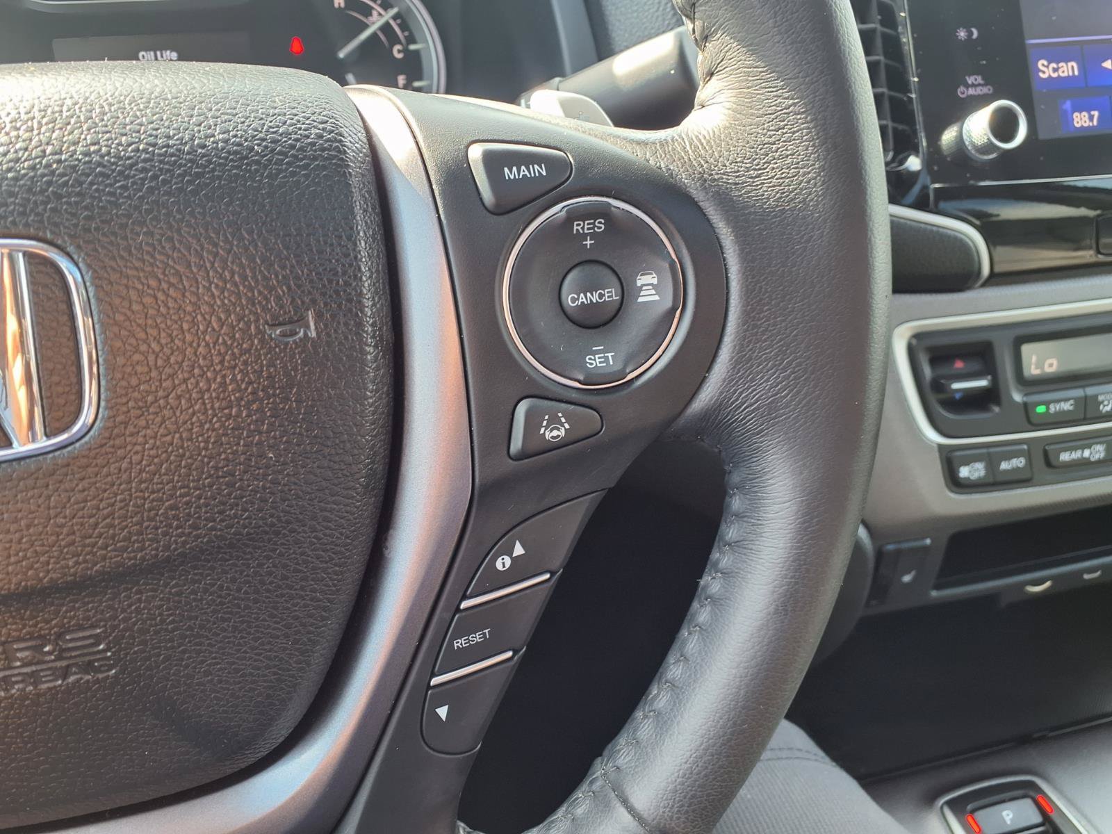 Used 2023 Honda Ridgeline RTL image 17