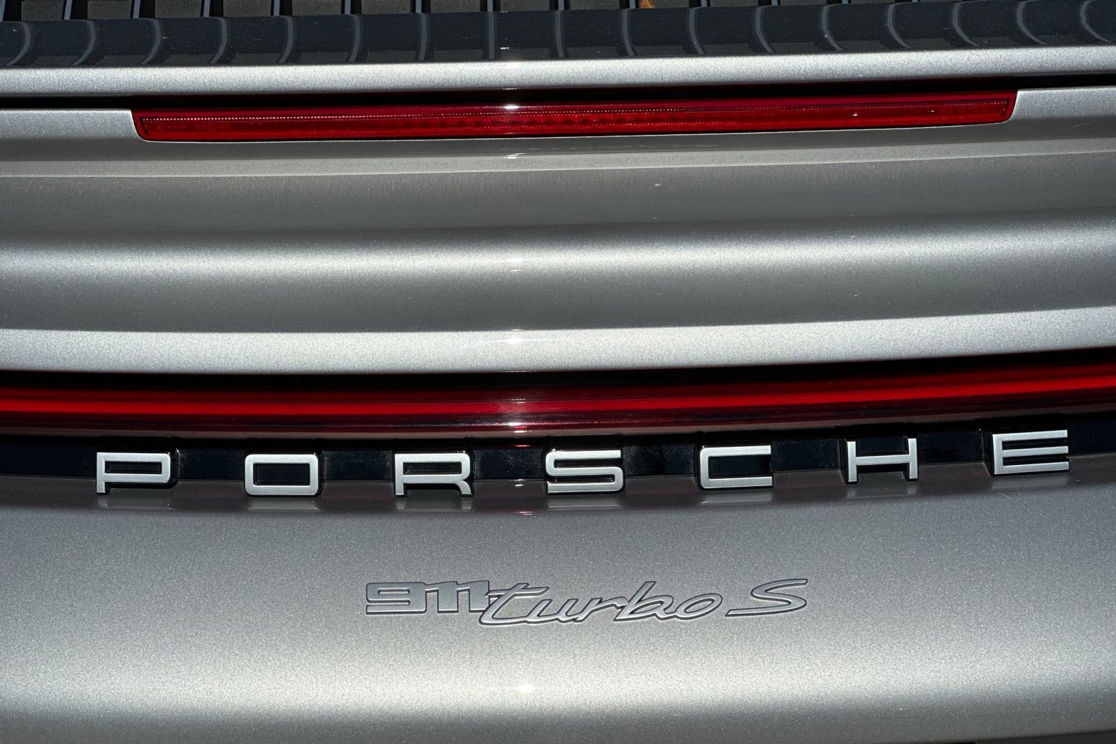 Used 2022 Porsche 911 Turbo S image 37