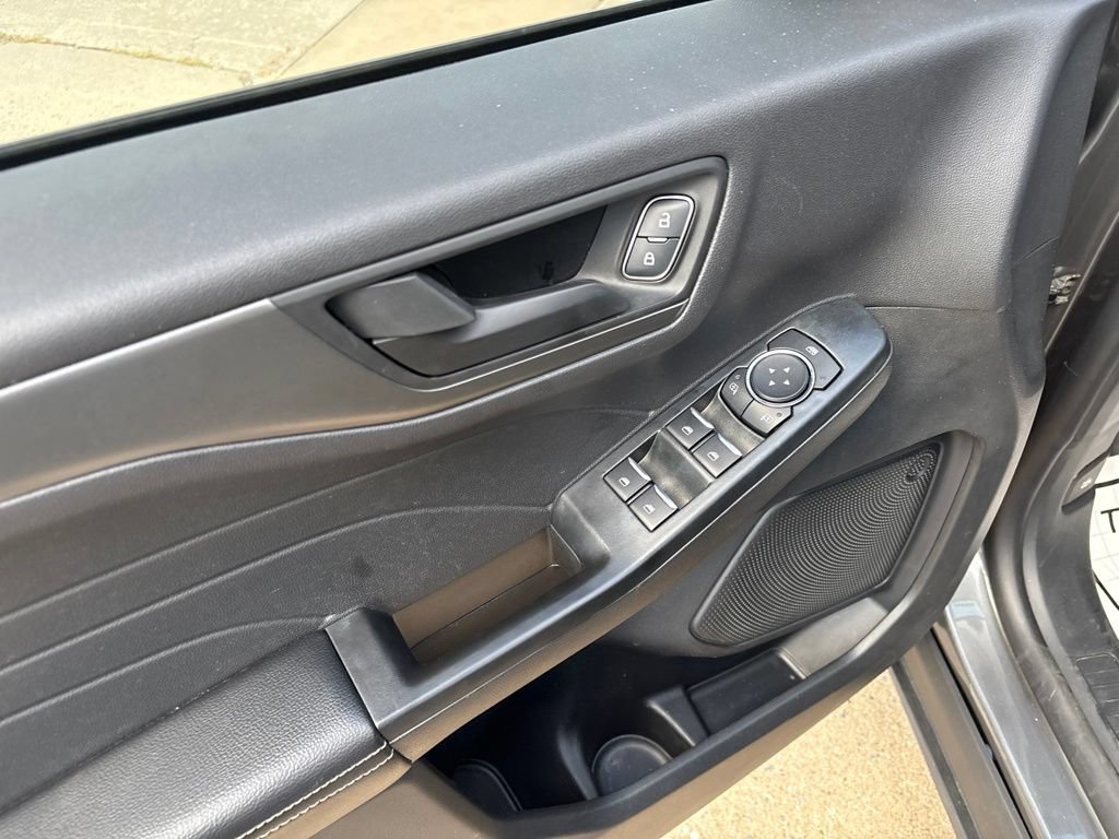 Used 2025 Ford Escape Active FWD image 10