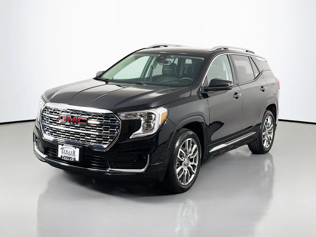 Used 2022 GMC Terrain Denali AWD/4WD image 3