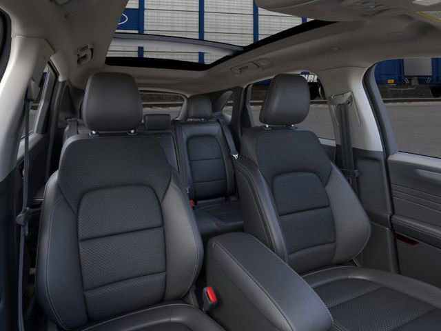 New 2026 Ford Escape SE w/ Class II Trailer Tow Package FWD image 10