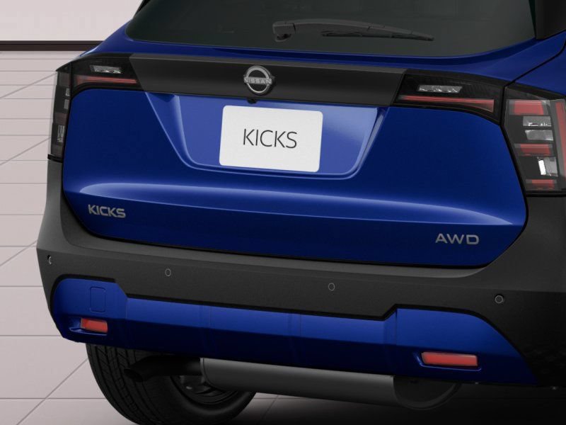 New 2027 Nissan Kicks SR w/ SR Premium Package AWD/4WD image 14