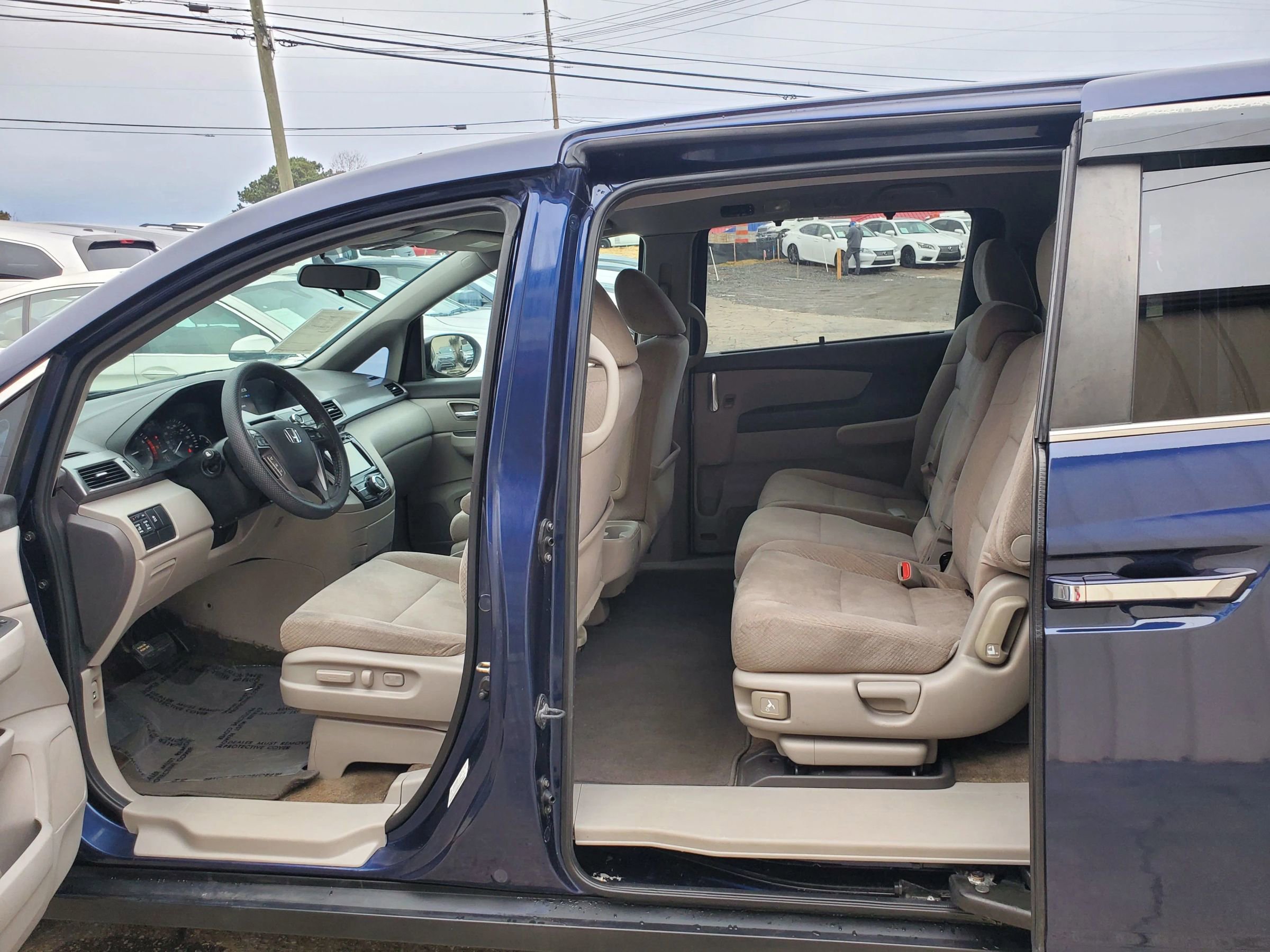 Used 2014 Honda Odyssey EX image 14