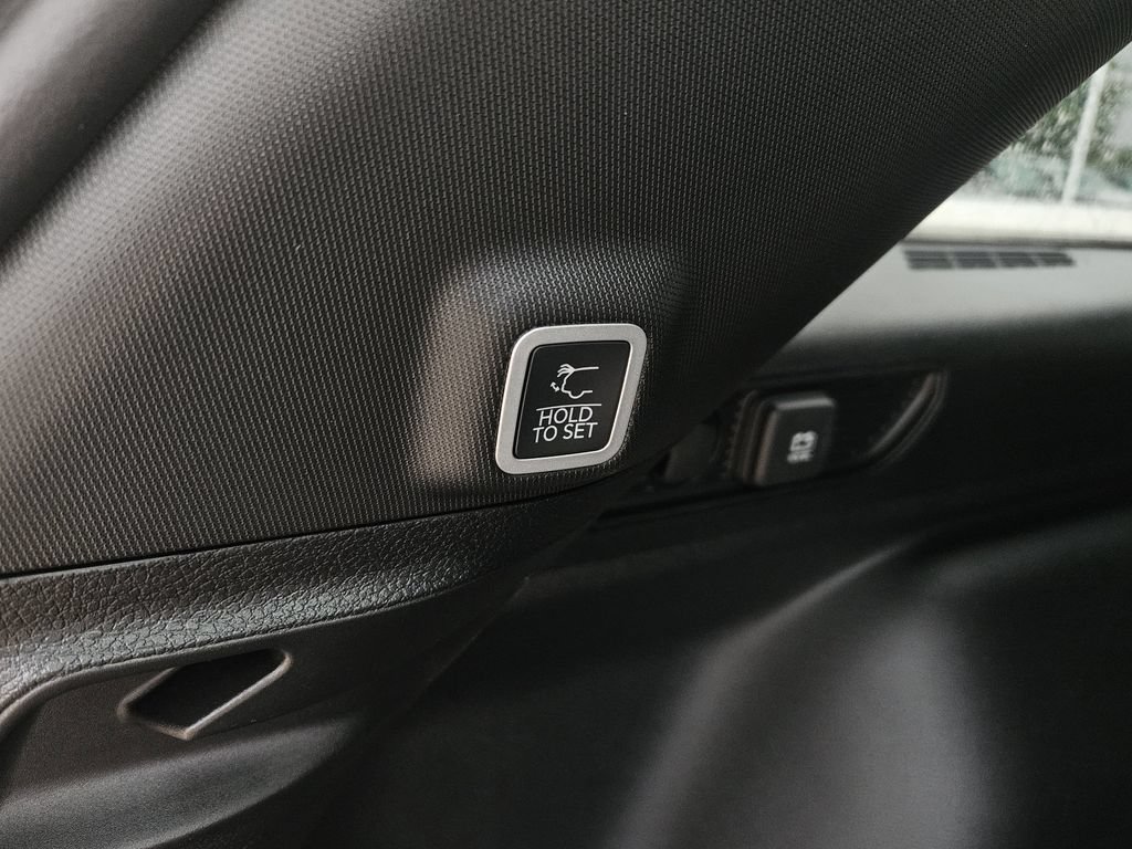 New 2026 Jeep Grand Cherokee Limited w/ Limited Altitude Package RWD image 24