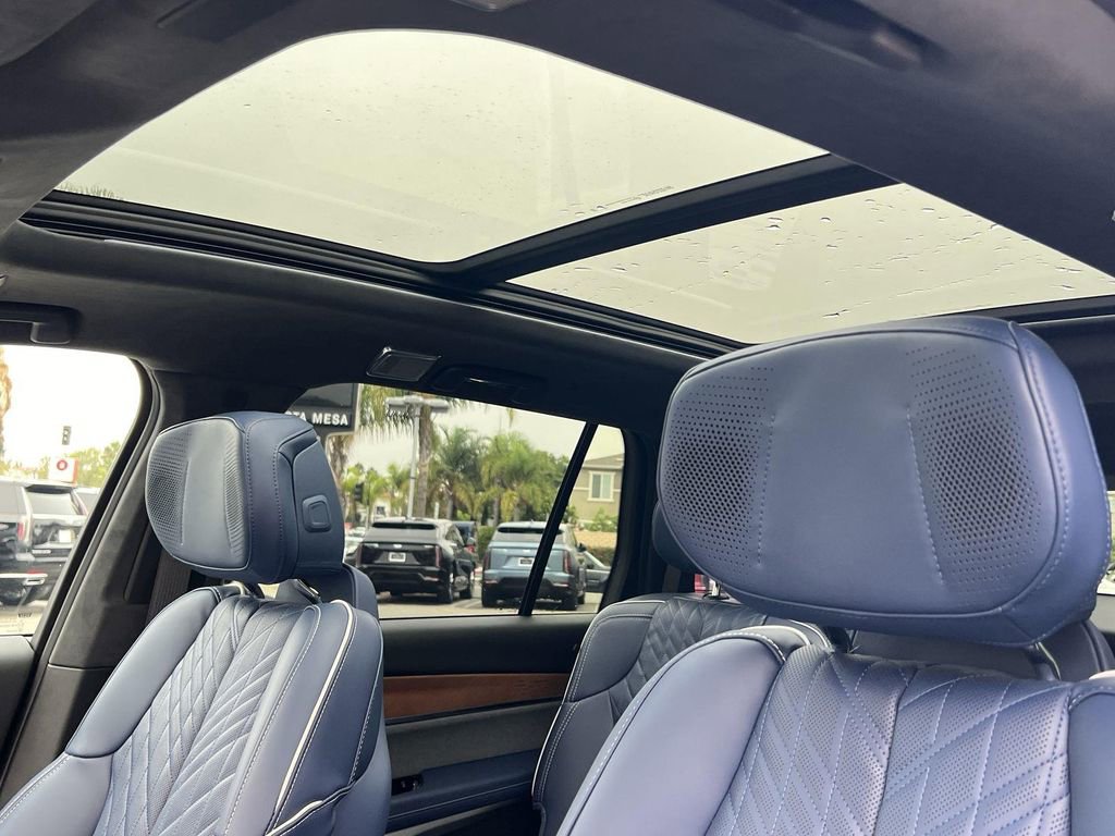 New 2026 Cadillac Vistiq Premium Luxury image 26