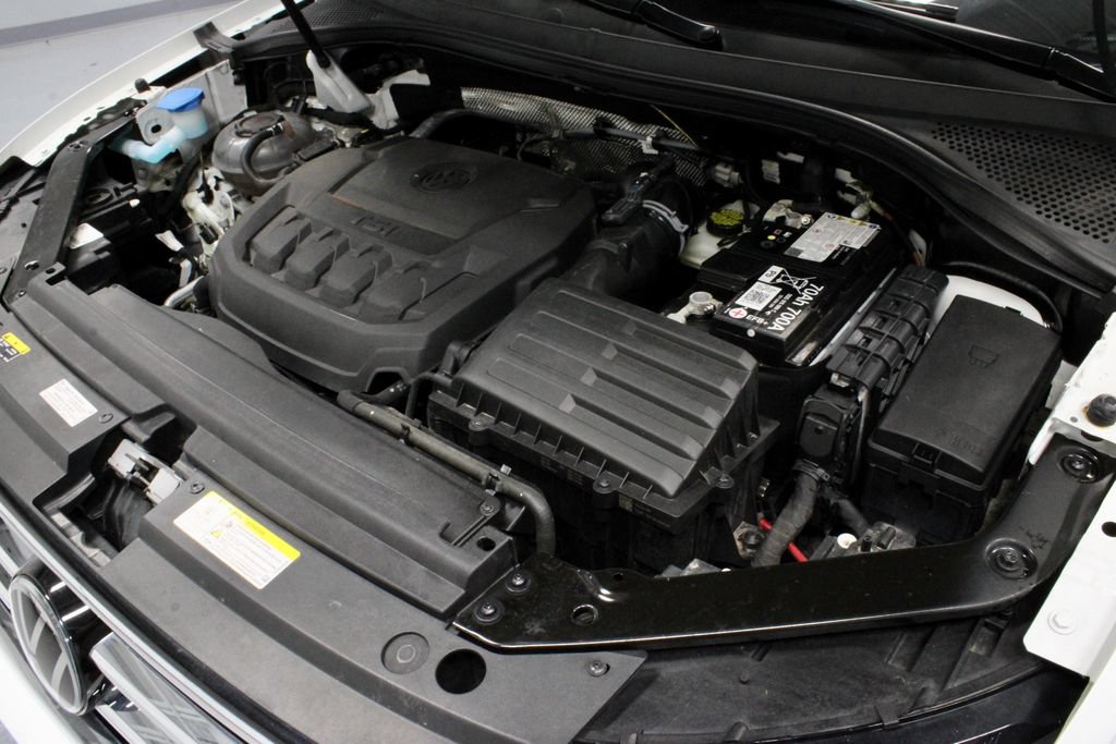 Used 2024 Volkswagen Tiguan SE FWD image 18