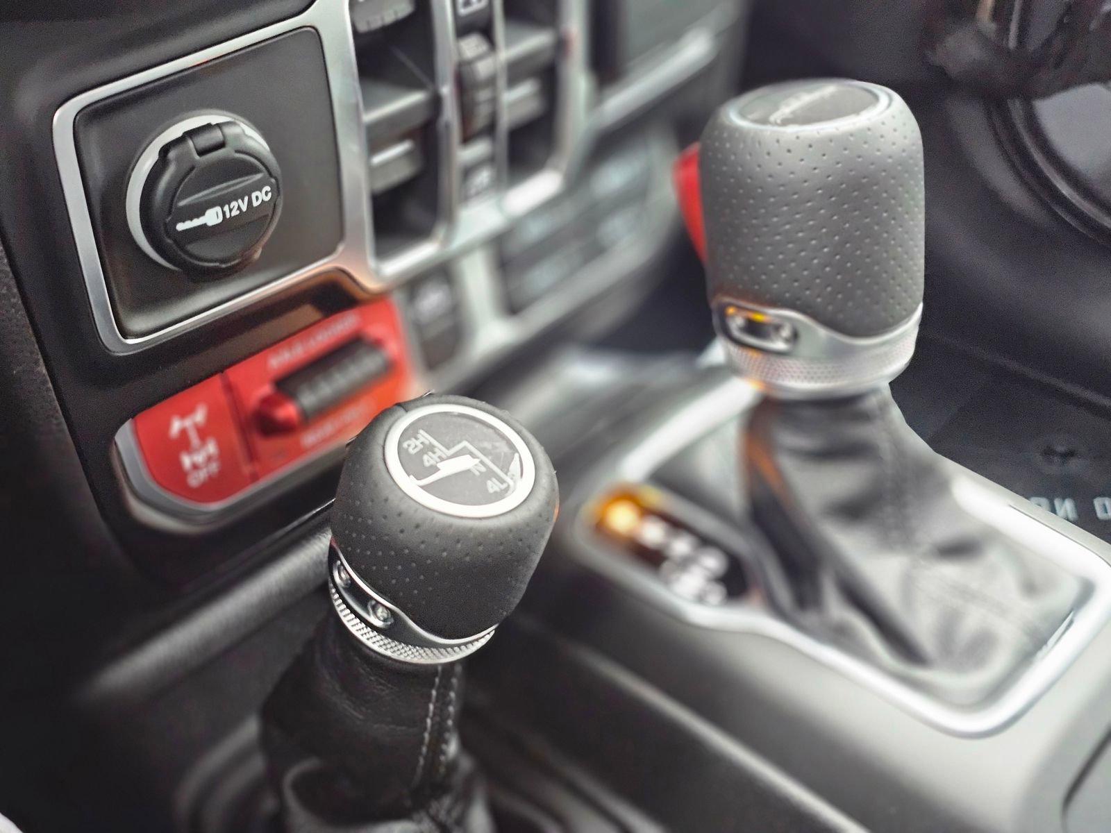 New 2026 Jeep Gladiator Mojave image 15