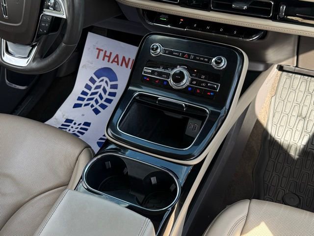 Used 2022 Lincoln Nautilus Reserve w/ Equipment Group 201A image 33