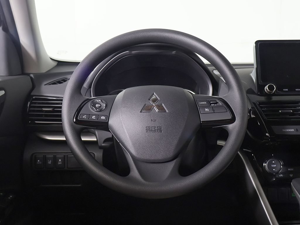 New 2026 Mitsubishi Eclipse Cross LE AWD/4WD image 32