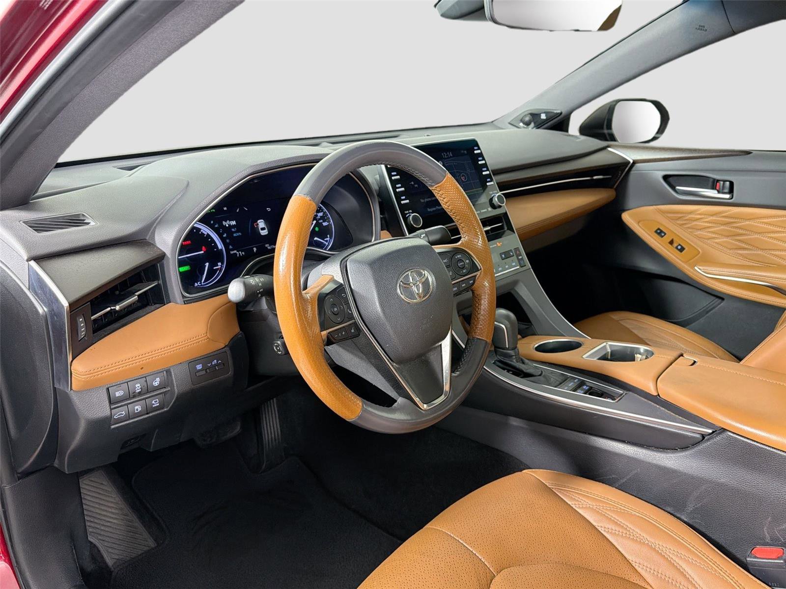Used 2019 Toyota Avalon Limited w/ Advanced Safety Package FWD image 9