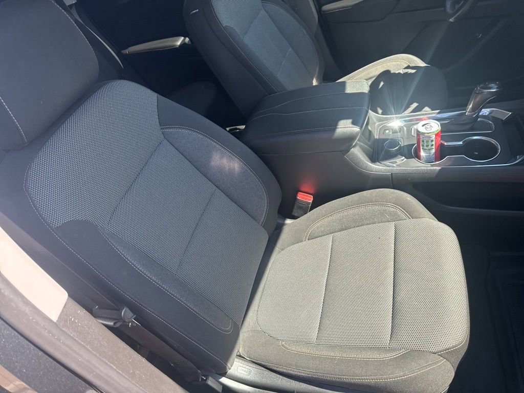 Used 2020 Chevrolet Traverse LT image 34