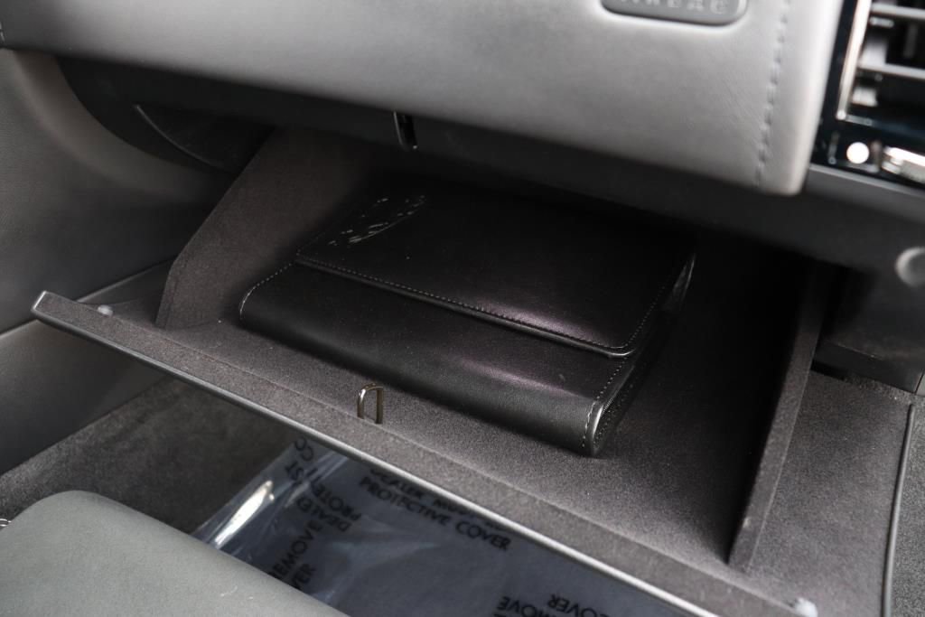 Used 2022 Jaguar F-TYPE R-Dynamic image 51