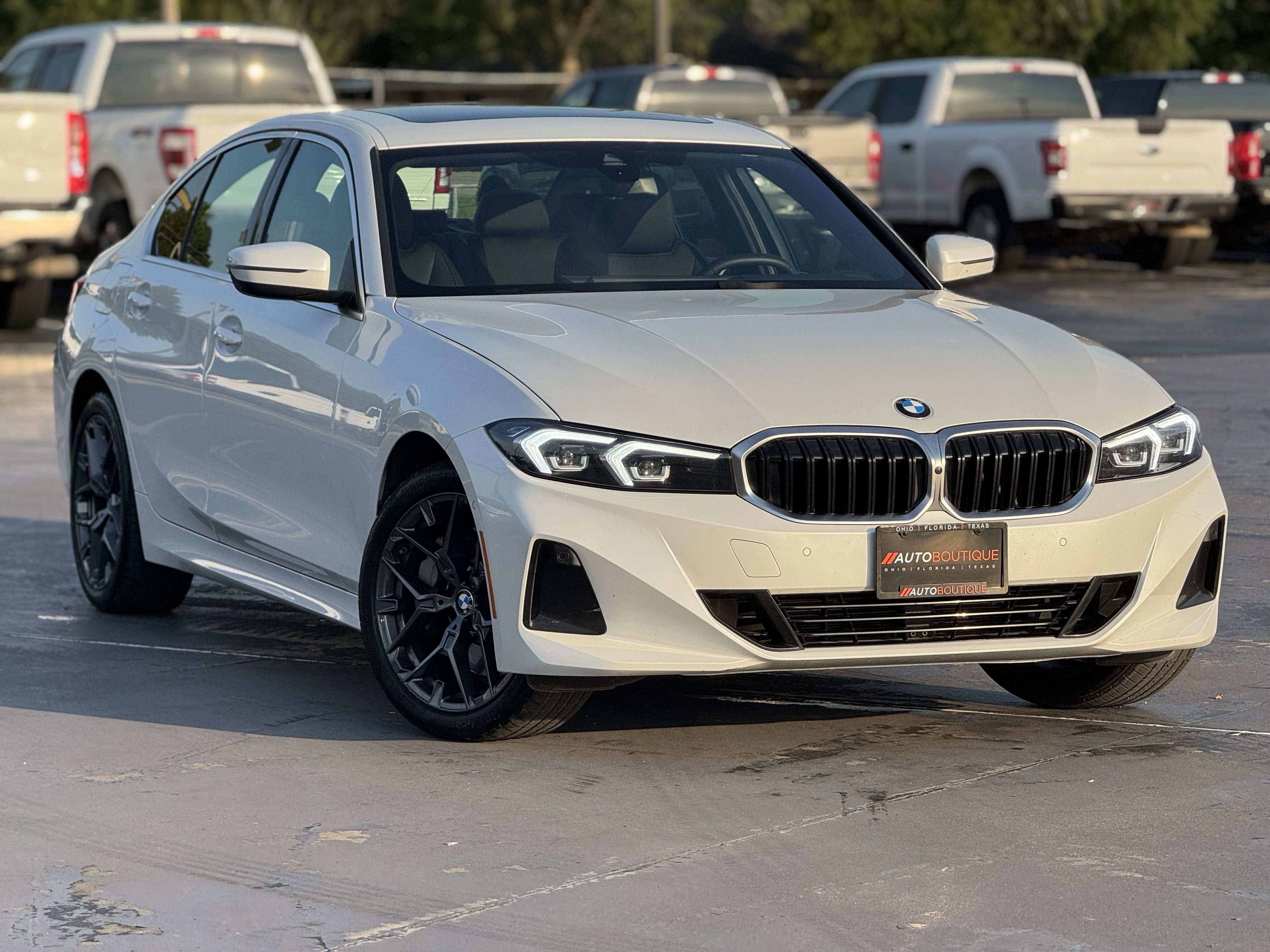 Used 2025 BMW 330i Sedan image 3