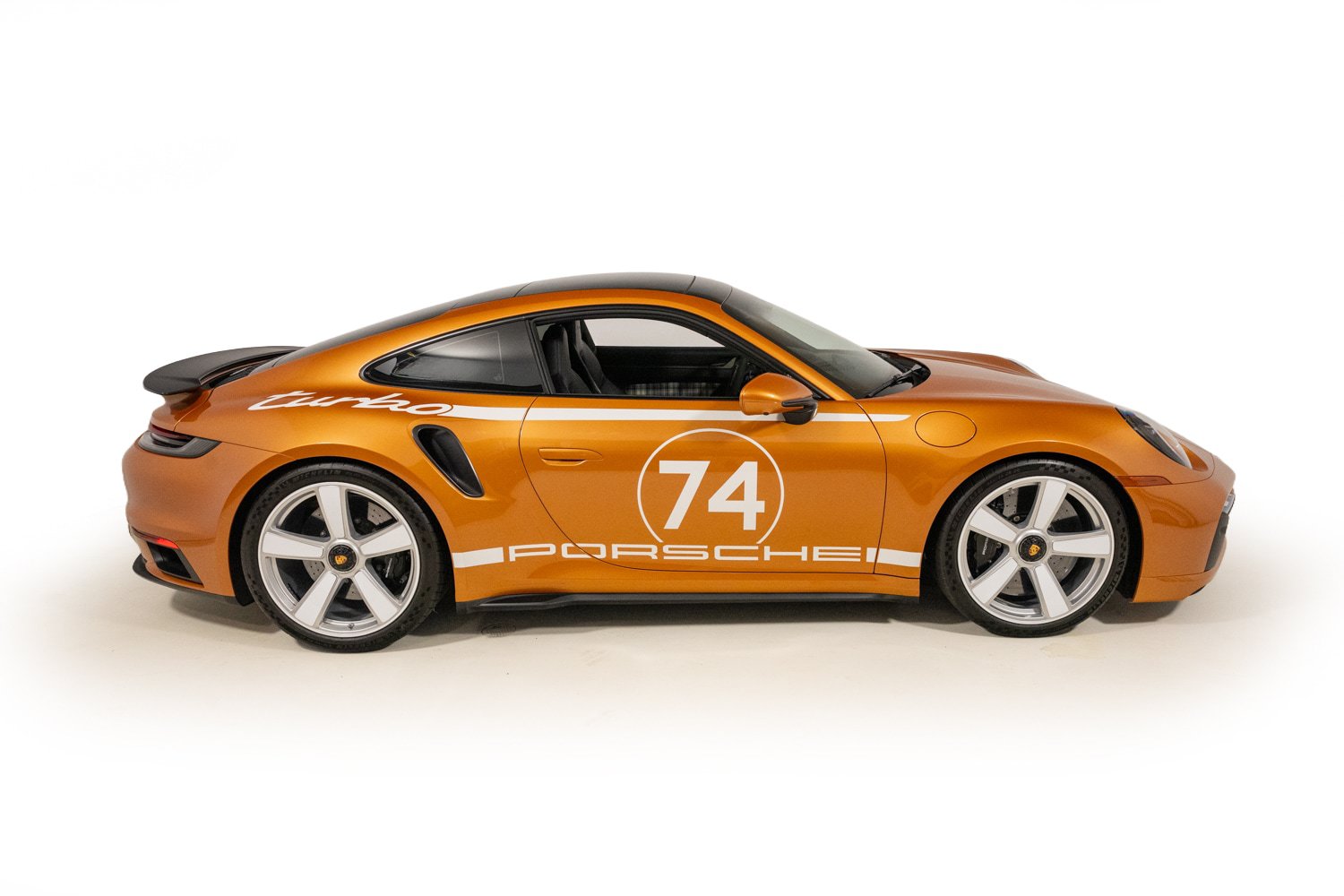 Used 2025 Porsche 911 Turbo S AWD/4WD image 8