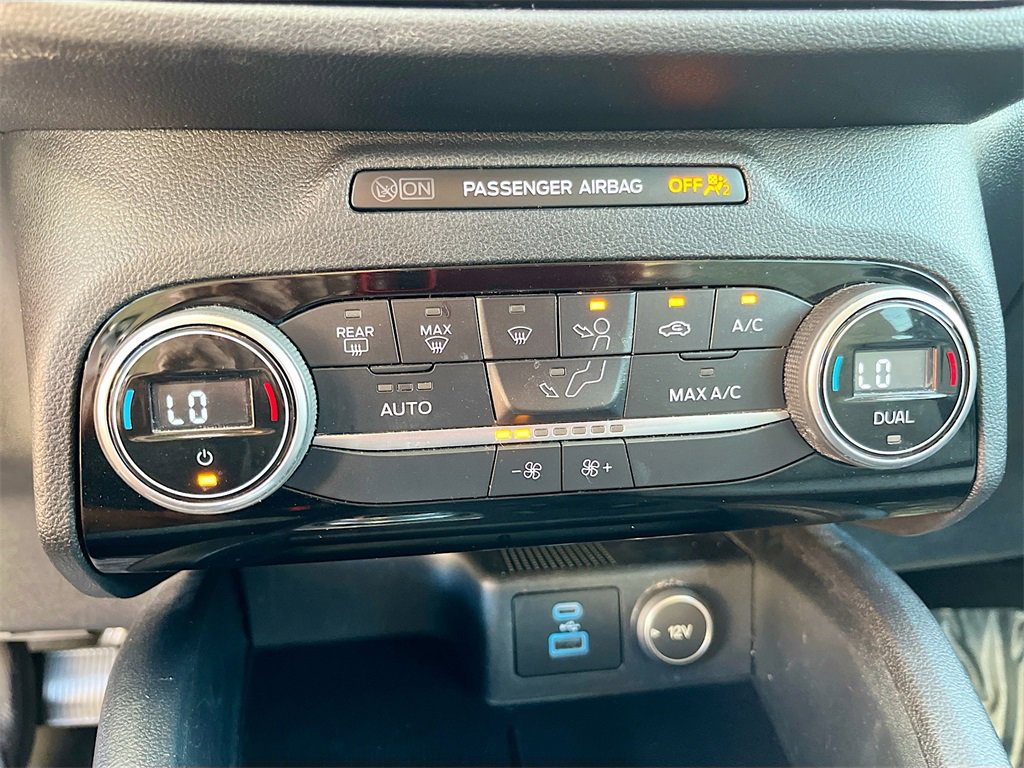 Used 2021 Ford Escape SE w/ Convenience Package image 16