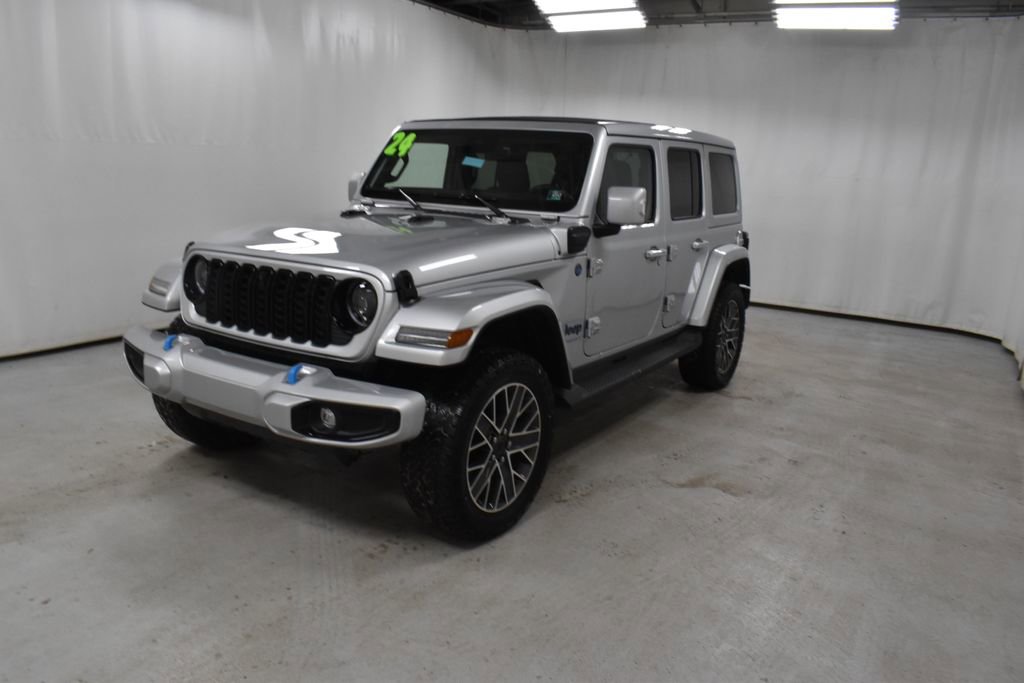 Used 2024 Jeep Wrangler High Altitude image 24