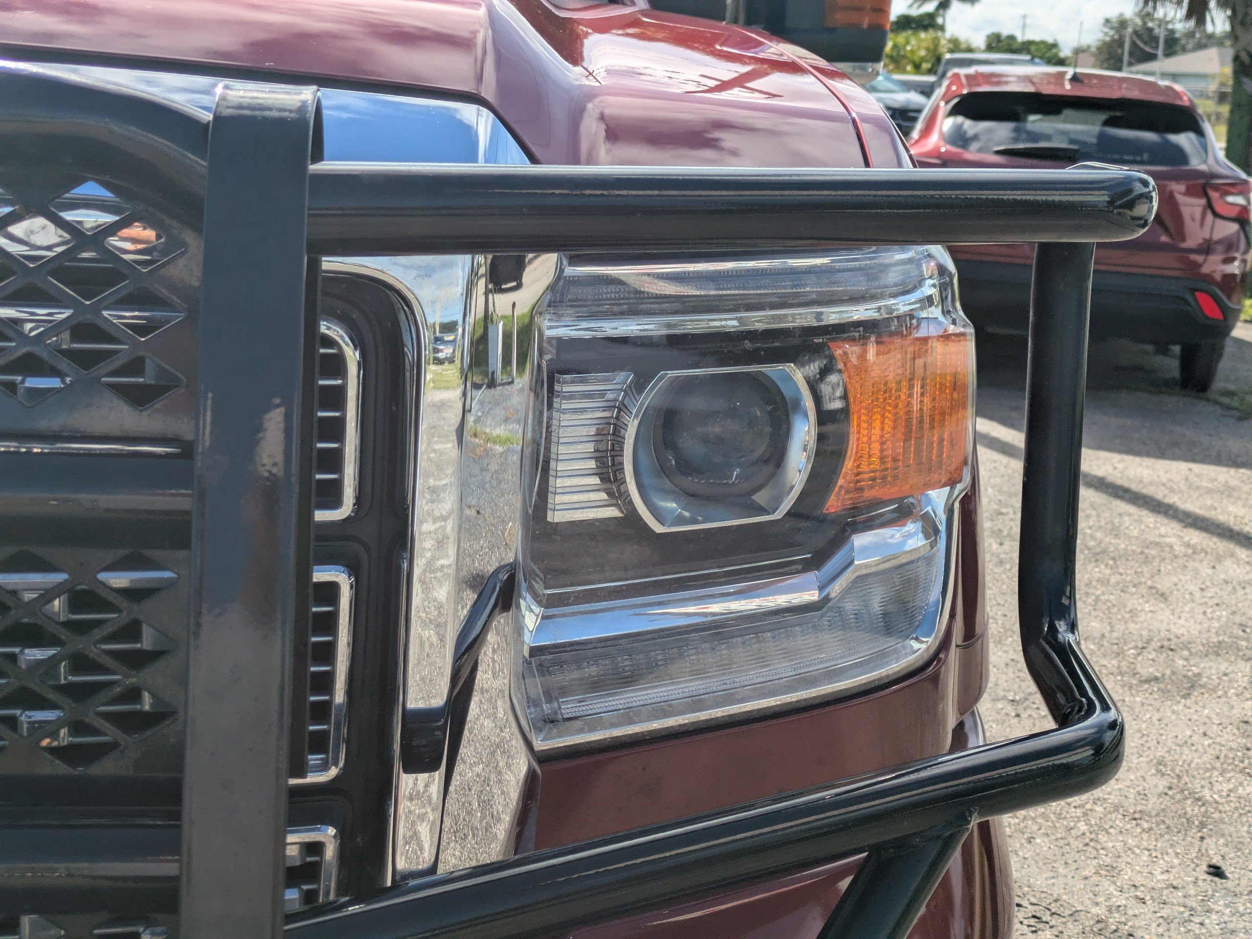 Used 2018 GMC Sierra 2500 Denali w/ Duramax Plus Package AWD/4WD image 10