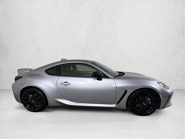 Used 2025 Toyota GR86 Premium RWD image 2