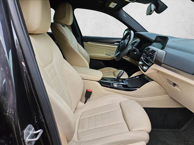 Used 2021 BMW X4 xDrive30i w/ Executive Package AWD/4WD image 18