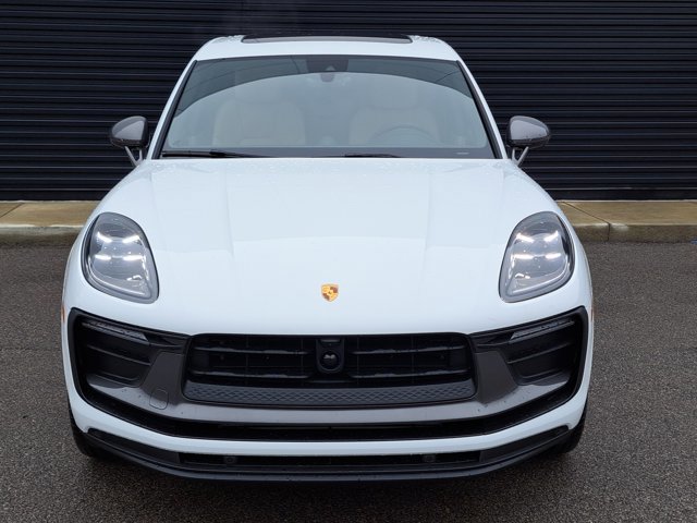 New 2026 Porsche Macan Turbo AWD/4WD image 10