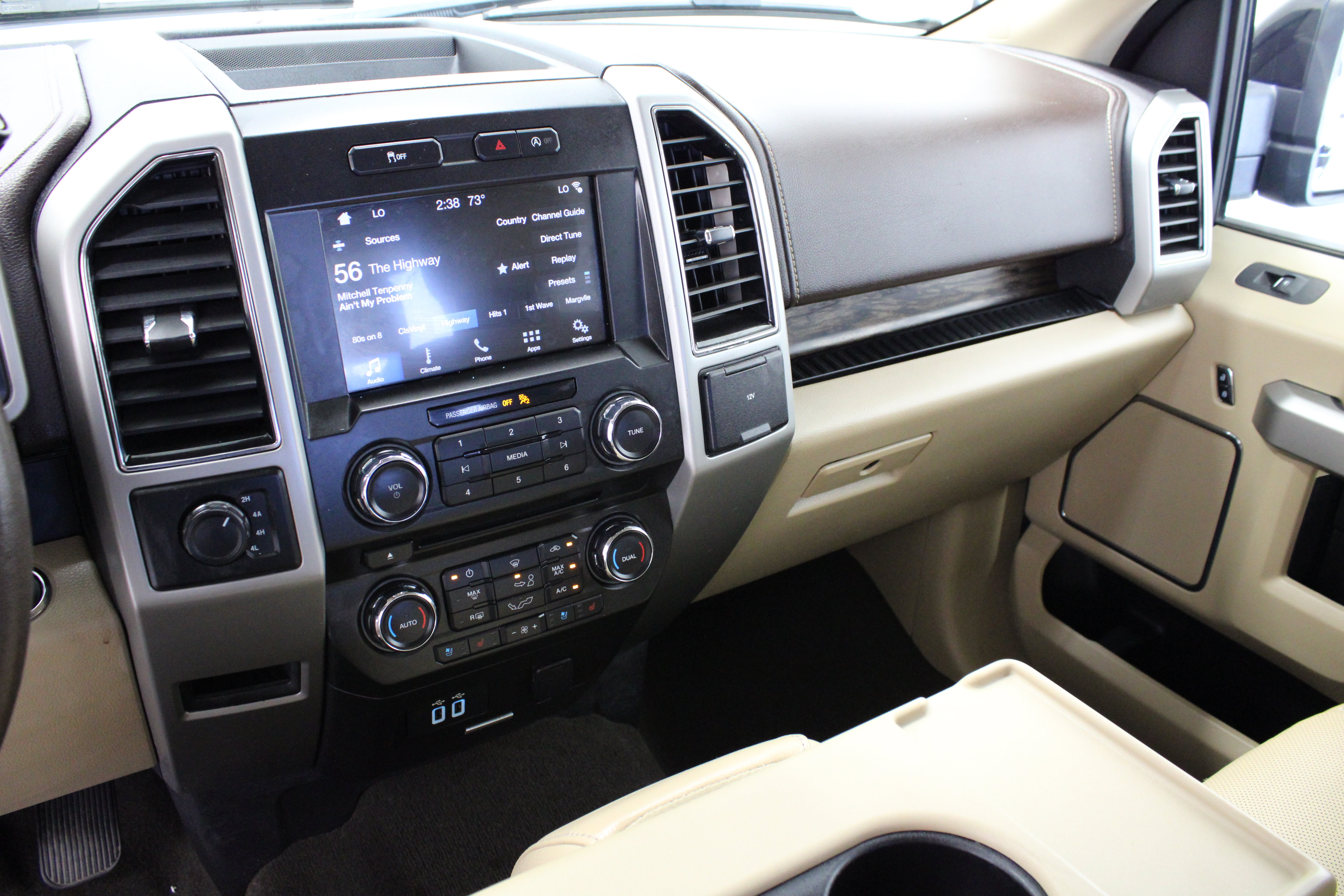 Used 2018 Ford F150 Lariat AWD/4WD image 17