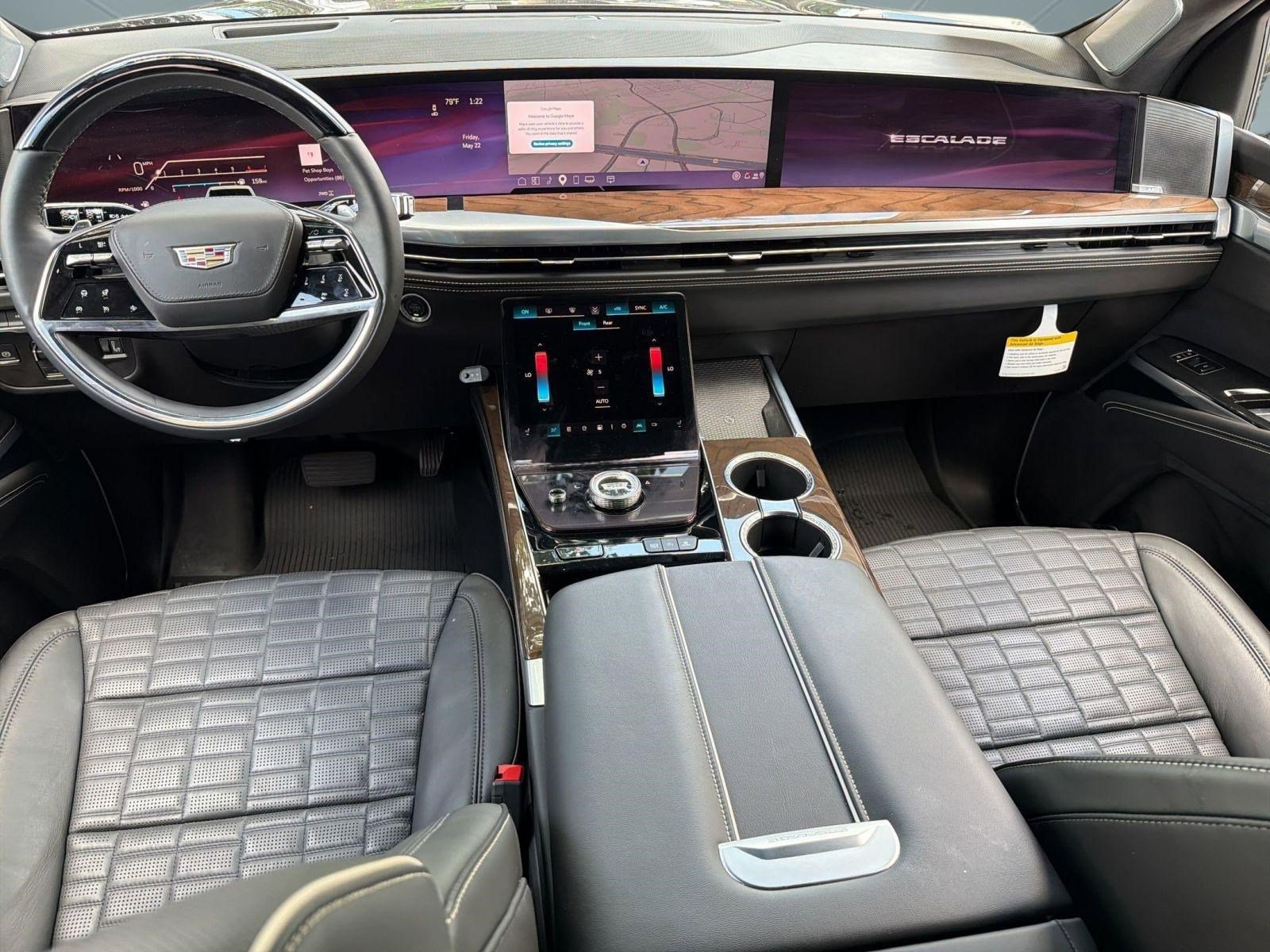 Certified 2025 Cadillac Escalade Sport Platinum w/ LPO, ONYX Package AWD/4WD image 17