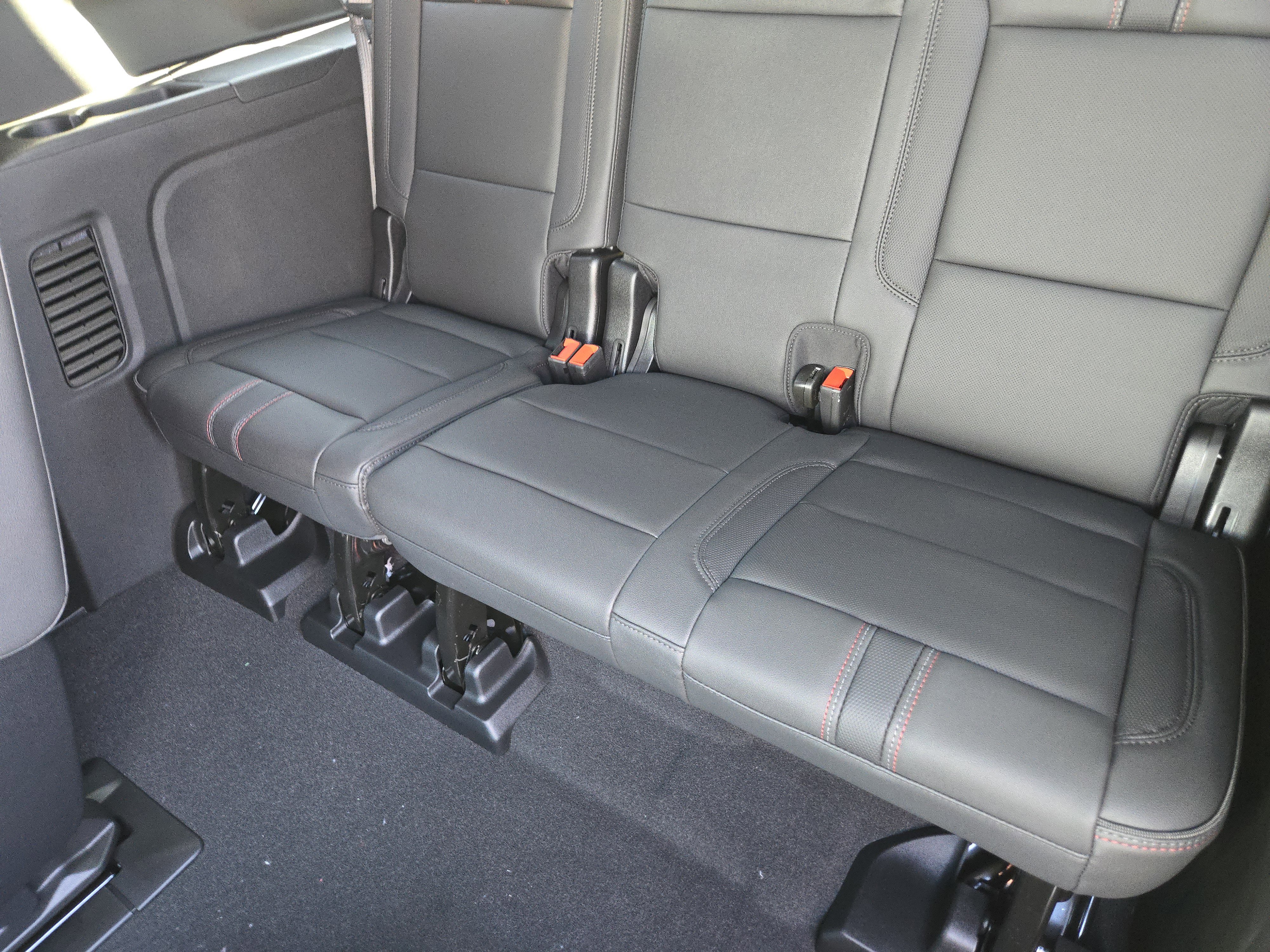 New 2026 Chevrolet Suburban RST w/ Comfort Package image 23