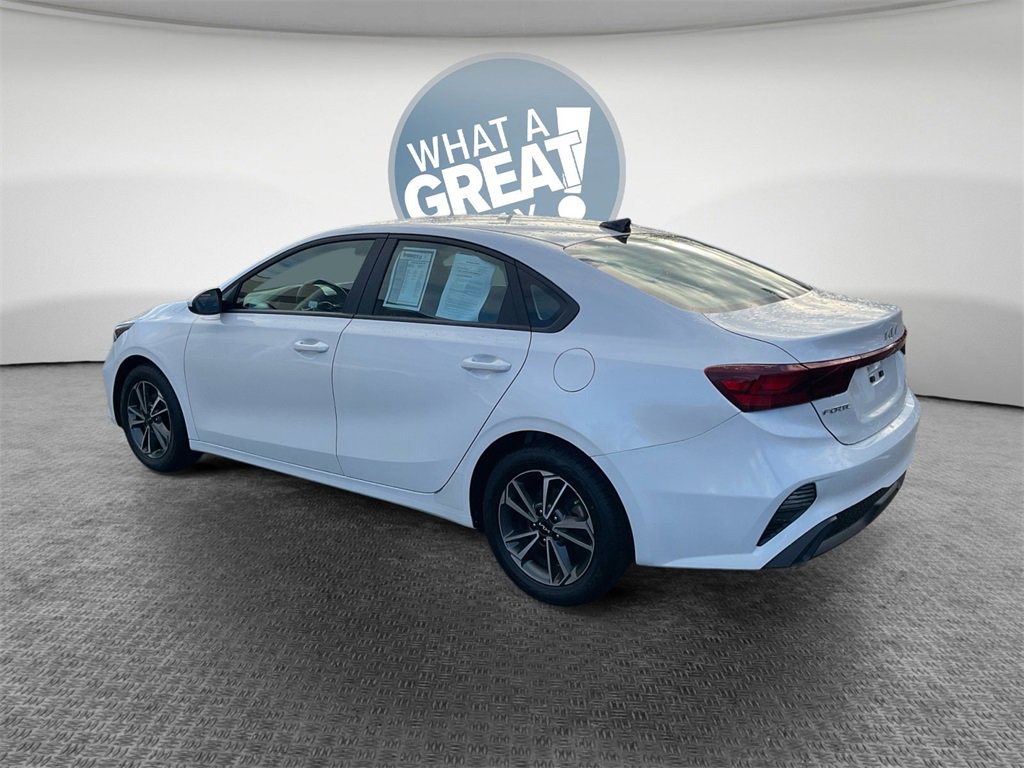 Used 2023 Kia Forte LXS image 6