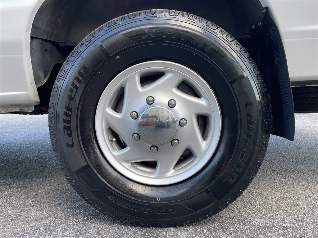 Used 2007 Ford E-350 and Econoline 350 XL image 33