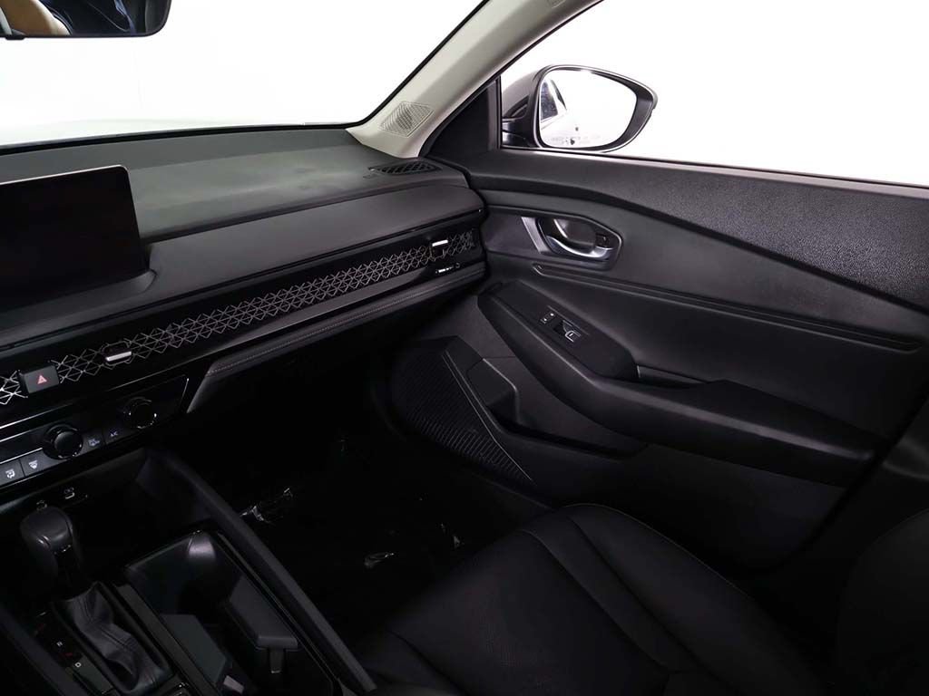 Used 2024 Honda Accord EX-L image 36
