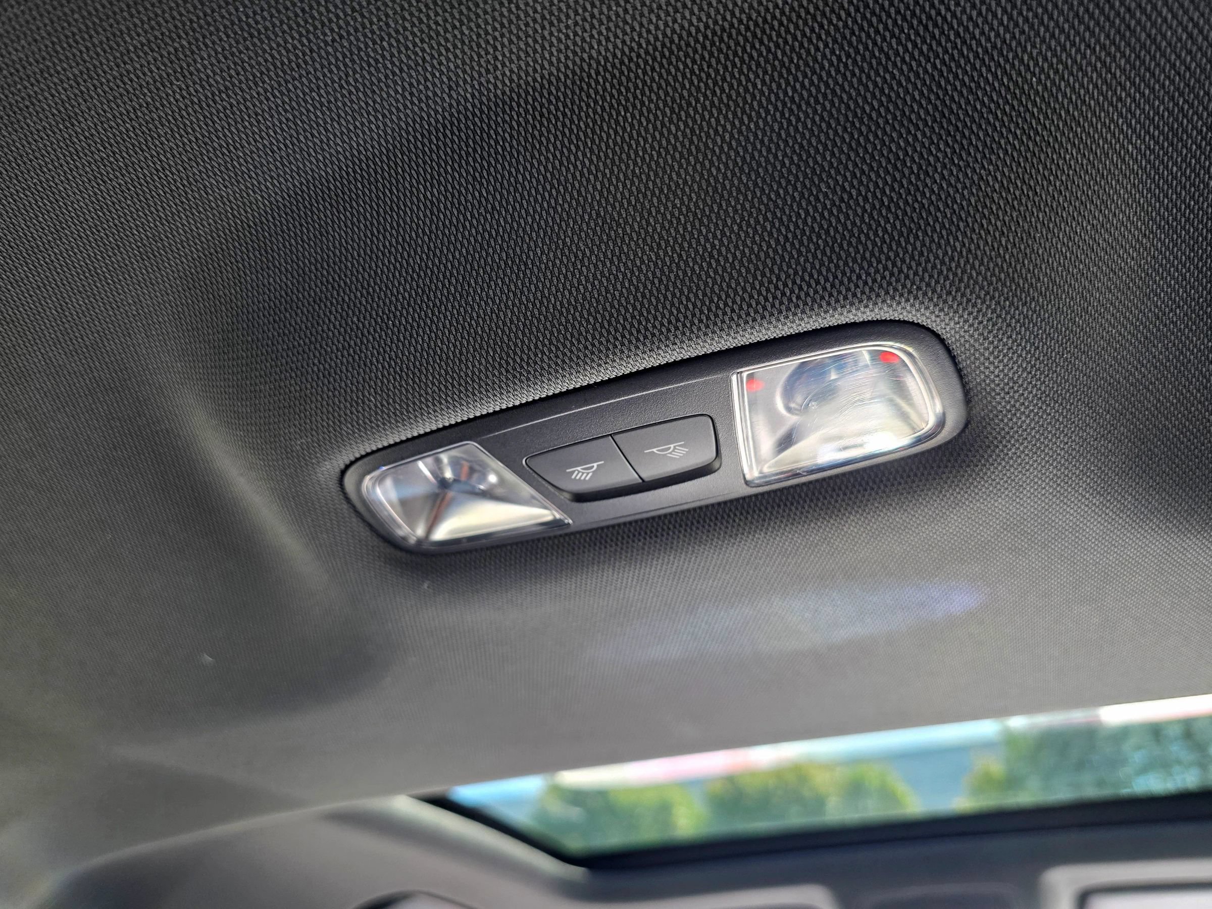 Used 2017 Audi A3 e-tron Premium Plus w/ Technology Package FWD image 47