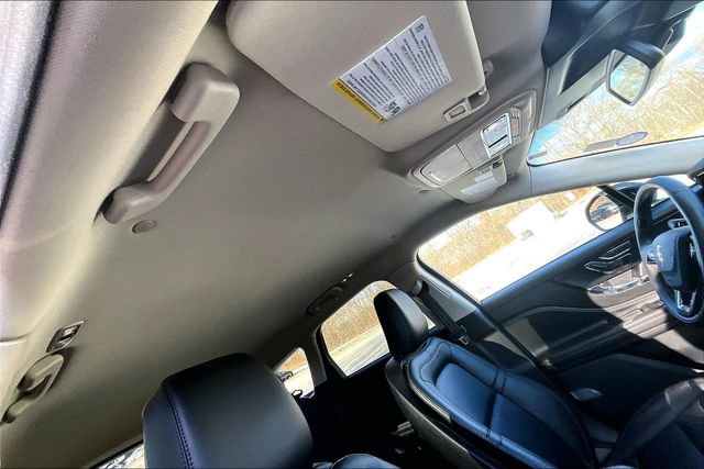 Used 2024 Lincoln Corsair Premiere image 22