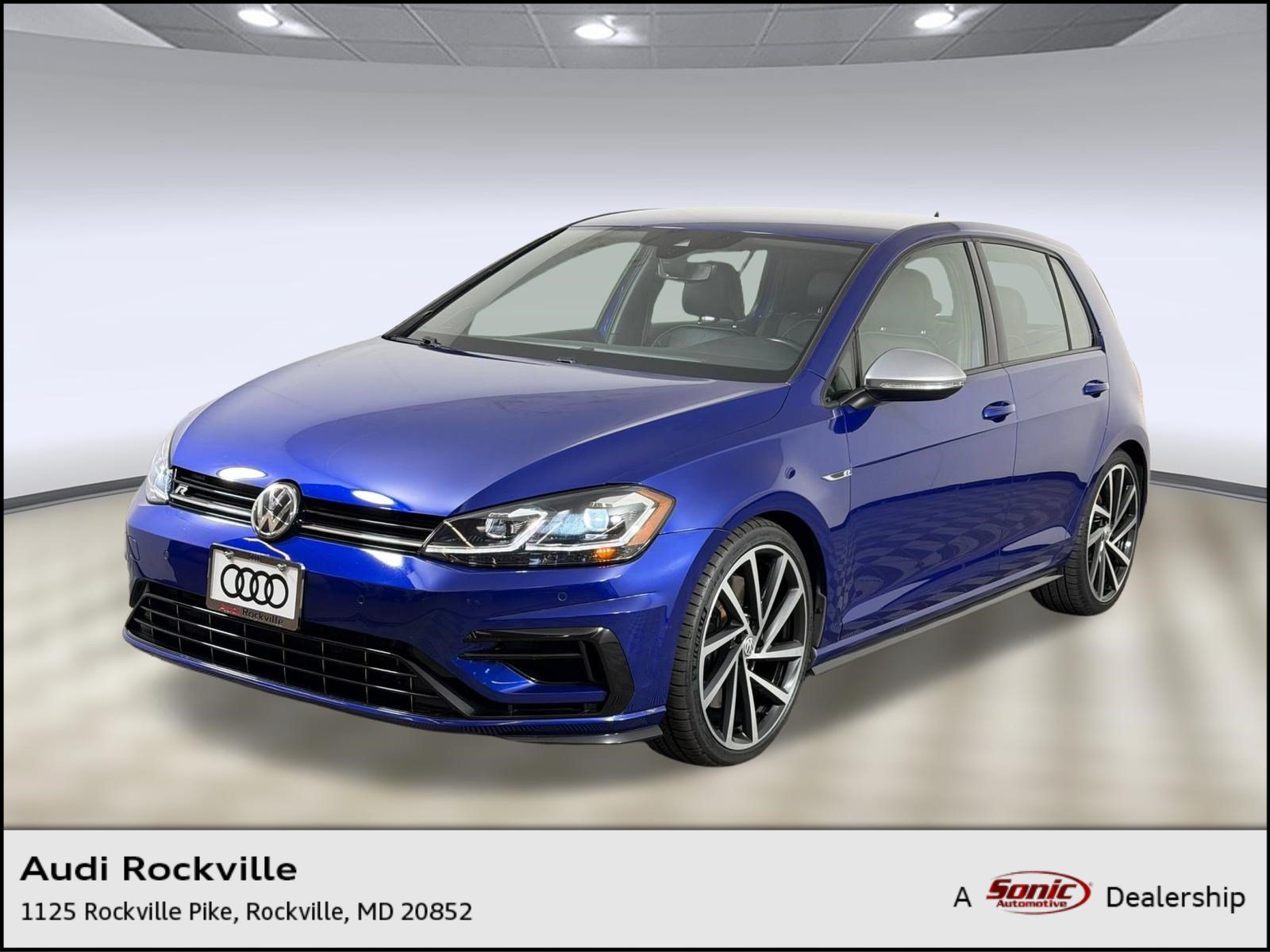 Used 2018 Volkswagen Golf R 4-Door AWD/4WD image 1